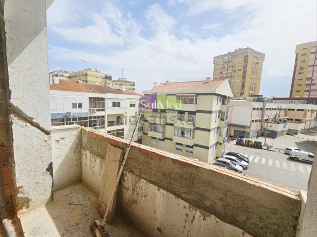 Apartamento, Amora