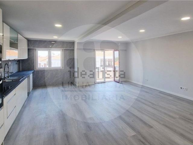 Apartamento, Amora