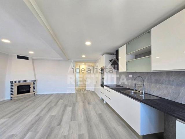 Apartamento, Amora