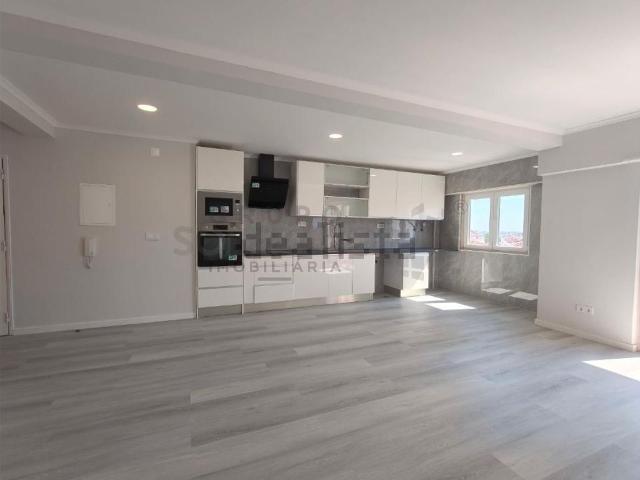 Apartamento, Amora