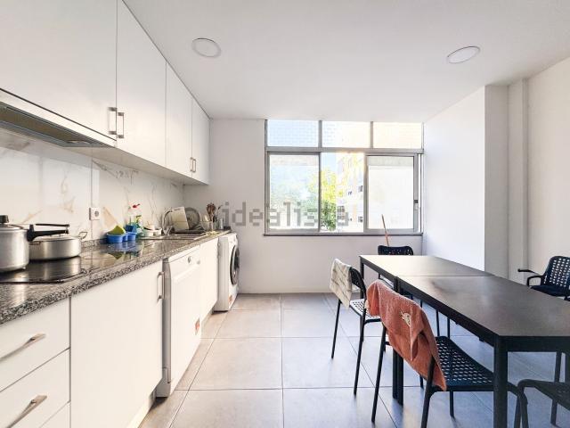 Apartamento, Amora
