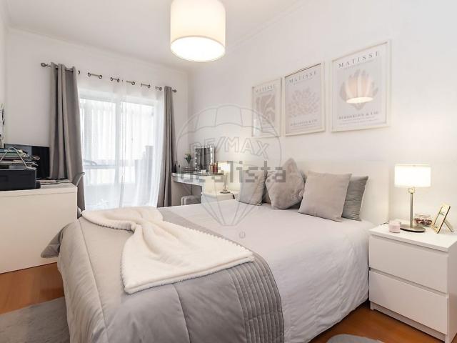 Apartamento, Amora