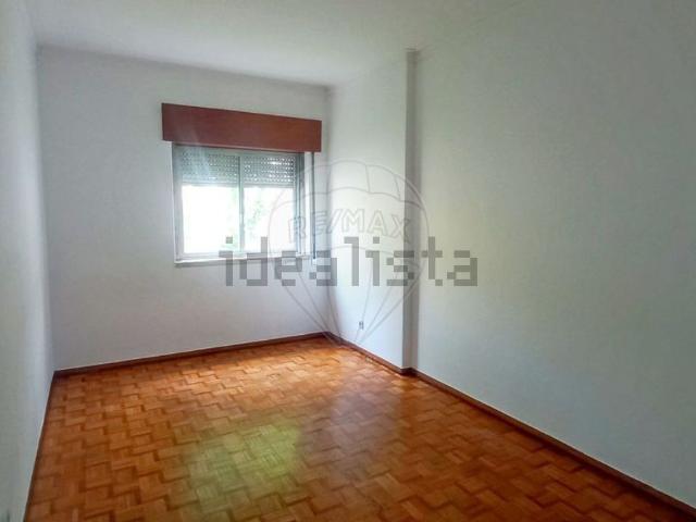 Apartamento, Amora