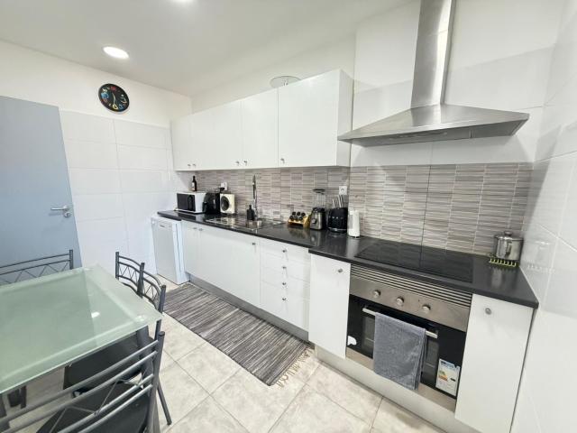 Apartamento, Amora