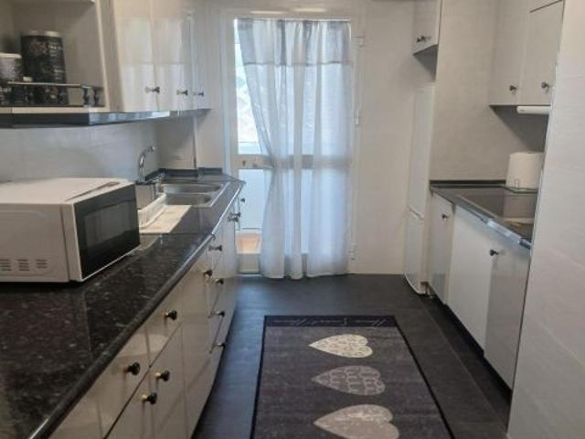 apartamento amueblado con garaje