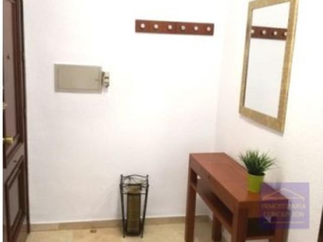 Apartamento amueblado. Junto a Renfe y zona Centro