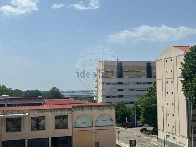 Apartamento, Aradas