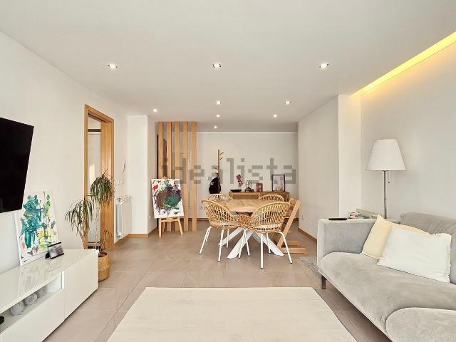 Apartamento, Aradas