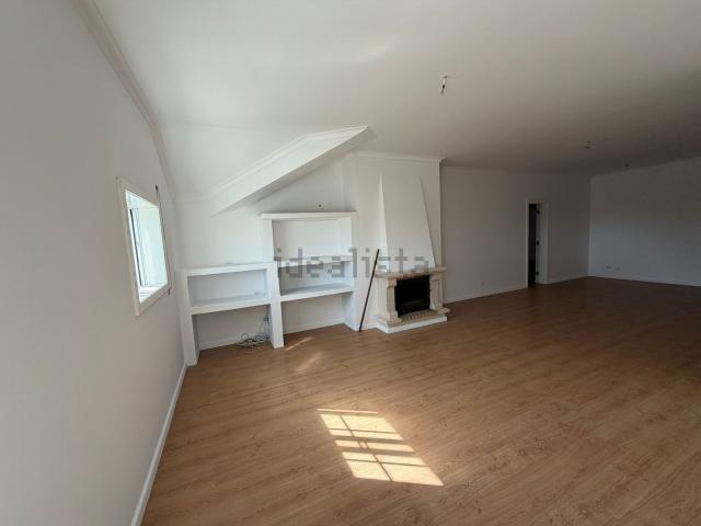Apartamento, Aradas