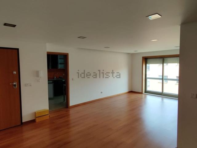 Apartamento, Aradas