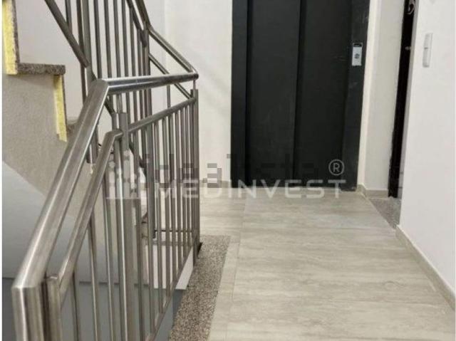 Apartamento, Arco de Baúlhe e Vila Nune