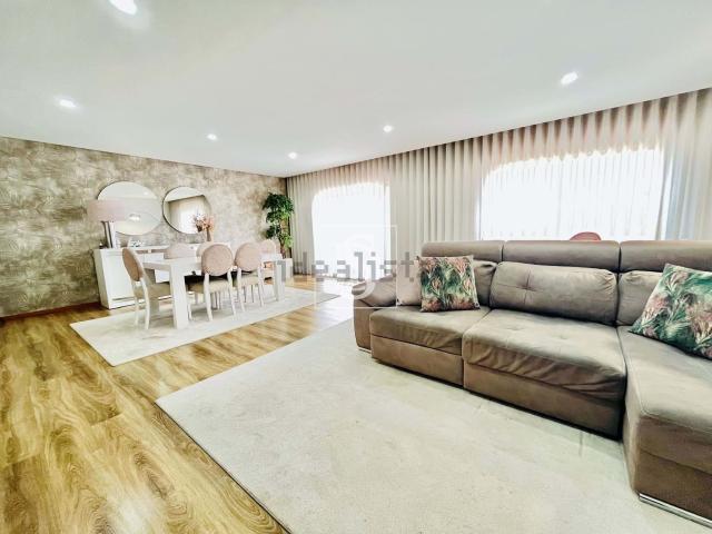 Apartamento, Arcozelo