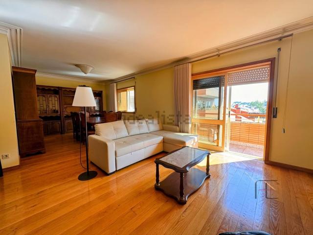 Apartamento, Arcozelo