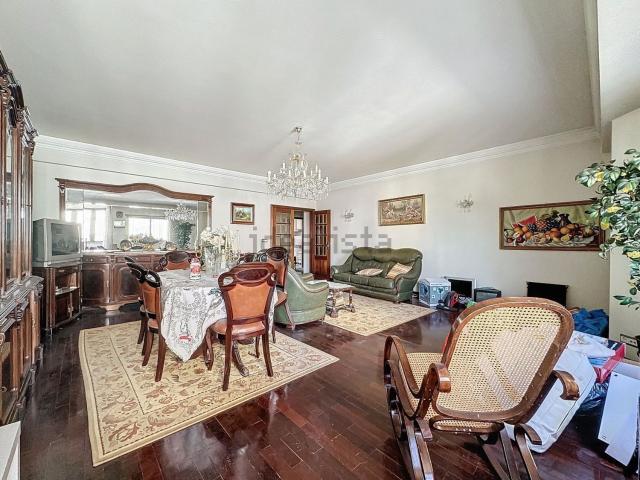 Apartamento, Areeiro