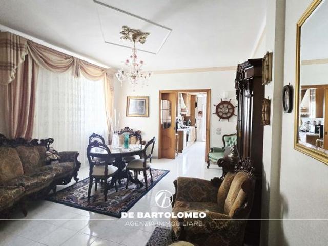 APARTAMENTO ARREDATO VIA ARISTOSSENO
