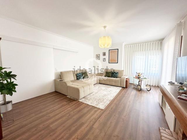 Apartamento, Árvore