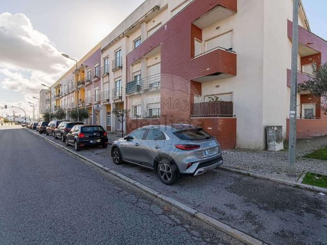 Apartamento, Atalaia e Alto Estanqueiro Jardia