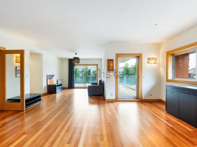 Apartamento, Avenida de França, Cedofeita Santo Ildefonso Sé Miragaia São Nicolau Vitória