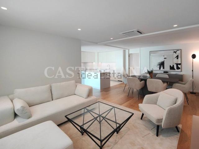 Apartamento, Avenidas Novas