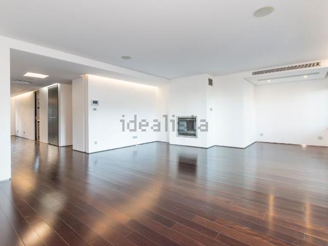 Apartamento, Avenidas Novas