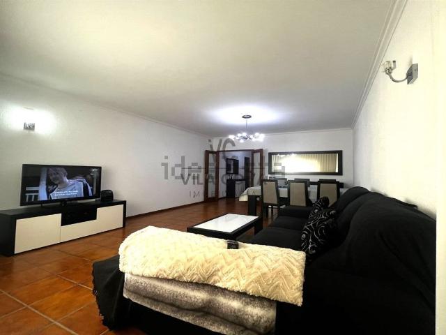Apartamento, Aver o Mar Amorim Terroso