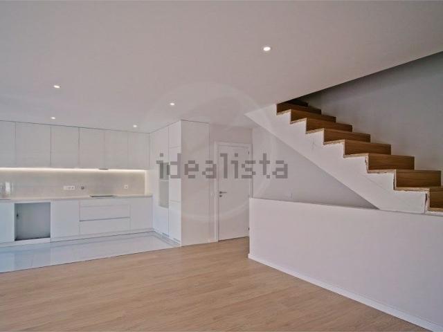Apartamento, Aver o Mar Amorim Terroso