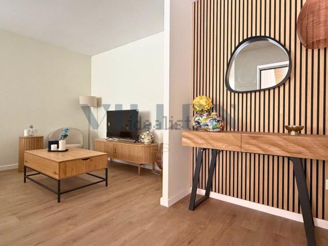 Apartamento, Aves