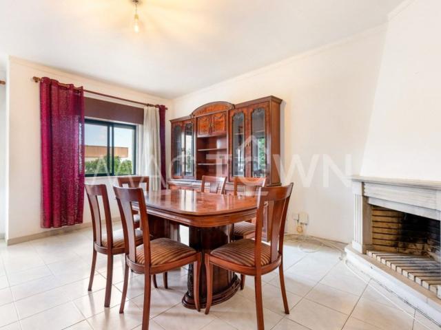 Apartamento, Azeitão