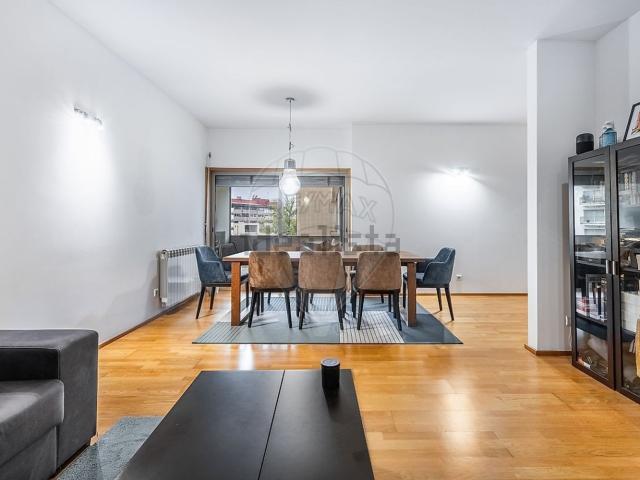 Apartamento, Azurém
