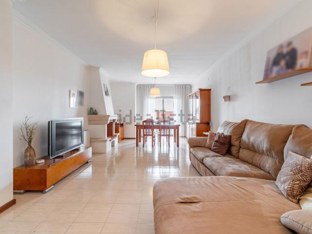 Apartamento, Baguim do Monte