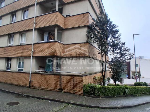 Apartamento, Baguim do Monte
