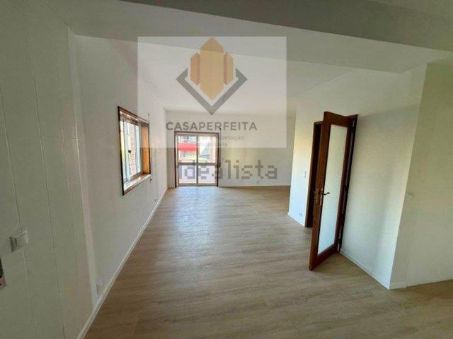 Apartamento, Baguim do Monte