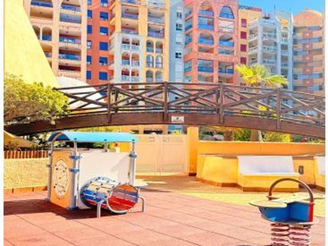 APARTAMENTO BAJO EN RESIDENCIAL