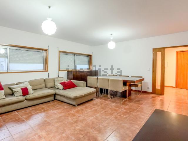 Apartamento, Barcelinhos