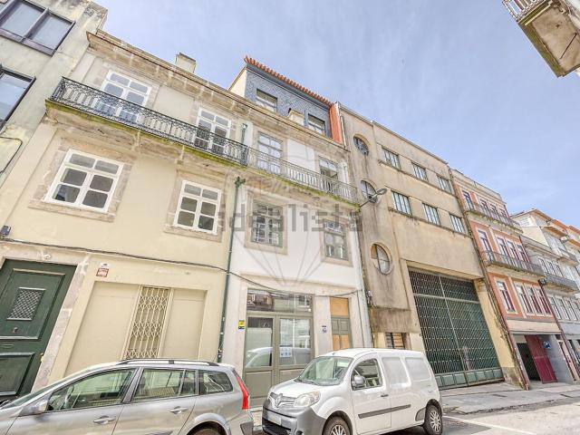 Apartamento, Batalha Poveiros, Cedofeita Santo Ildefonso Sé Miragaia São Nicolau Vitória