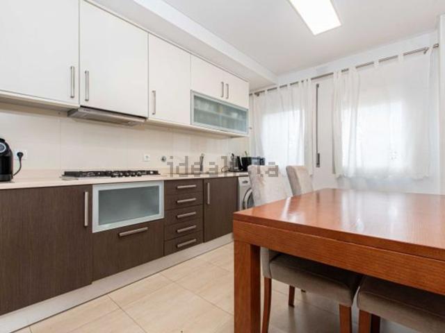 Apartamento, Camarate Unhos Apelação