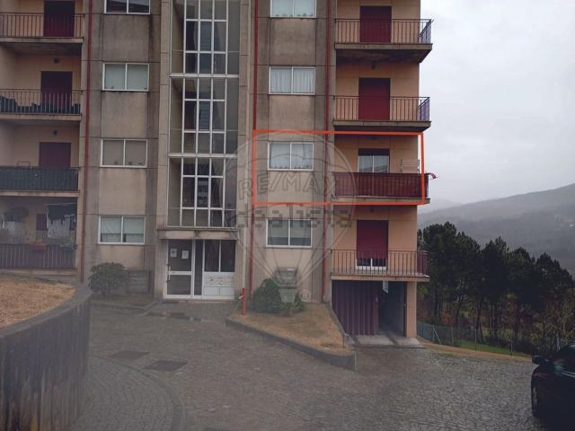 Apartamento, Campelo e Ovil