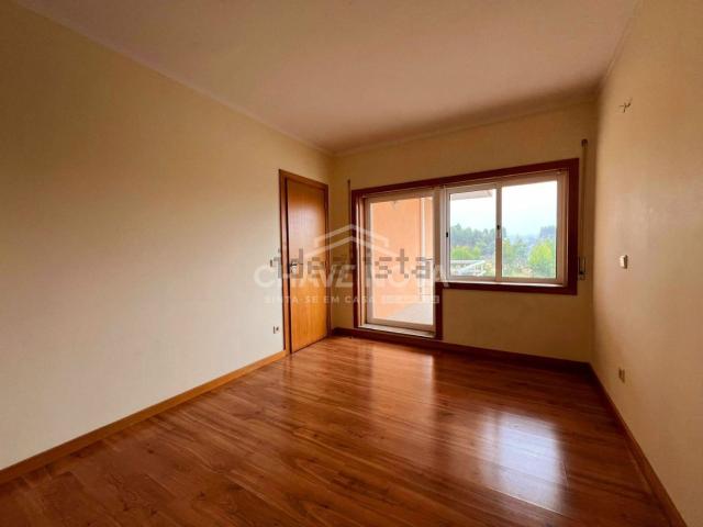 Apartamento, Canelas