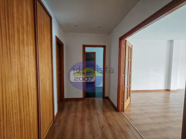 Apartamento, Canelas