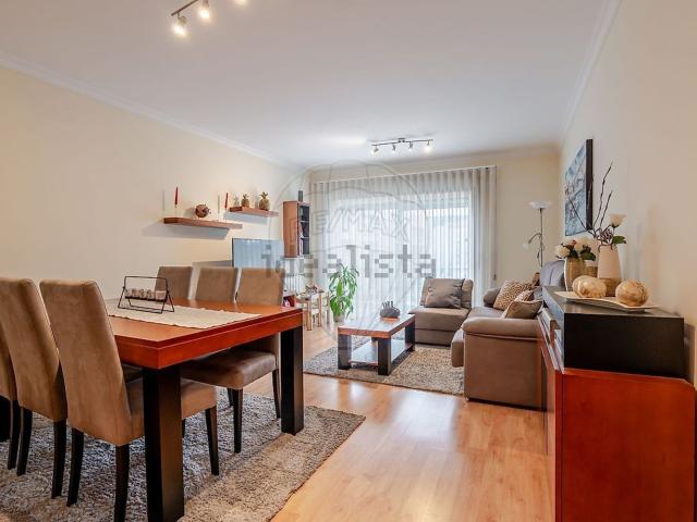 Apartamento, Canelas