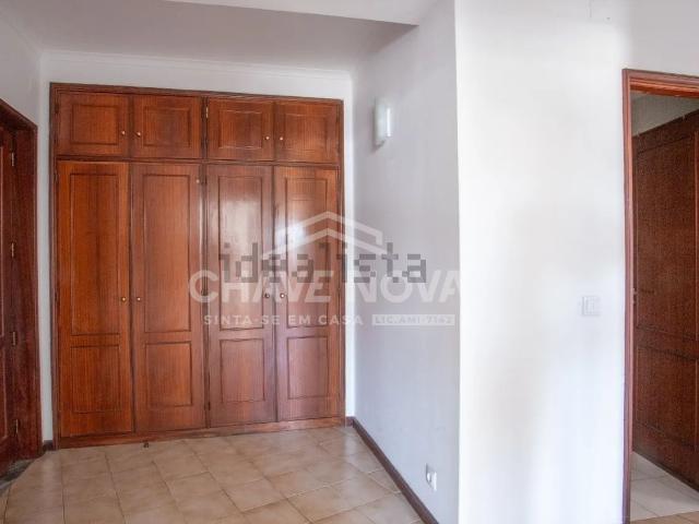 Apartamento, Canelas