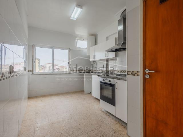 Apartamento, Cacém e São Marcos