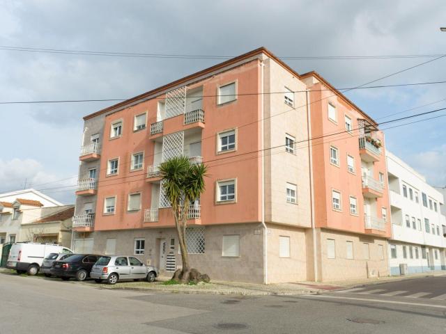 Apartamento Caldas da Rainha 115m² Caldas da Rainha Nossa Senhora do Pópulo Coto e São Greg