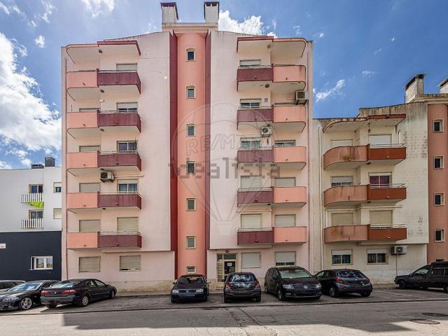 Apartamento, Cartaxo e Vale da Pinta