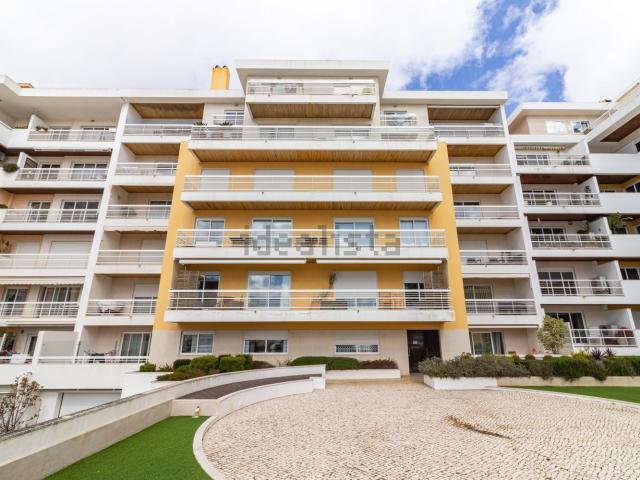 Apartamento, Carcavelos e Parede