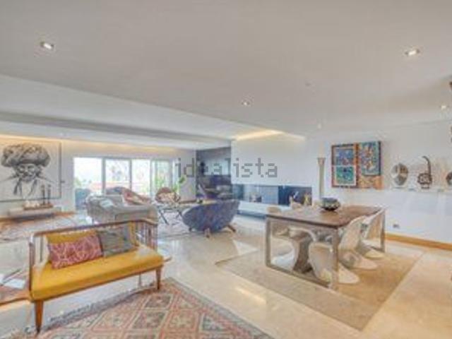 Apartamento, Carcavelos e Parede