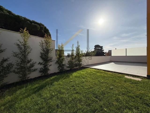 Apartamento, Carcavelos e Parede