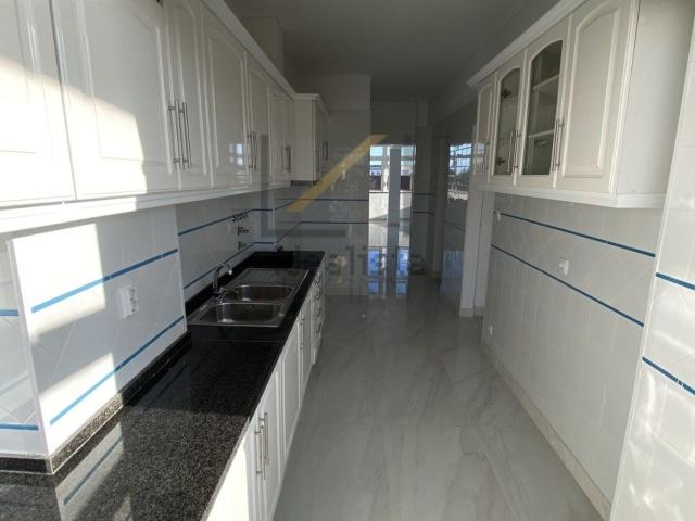 Apartamento, Carcavelos e Parede