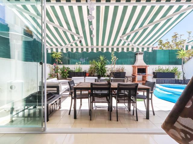 Apartamento, Carcavelos e Parede
