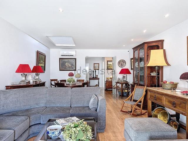 Apartamento, Carnaxide e Queijas